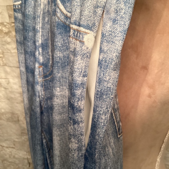 Mila Rosabella Wide Legged Sweatpant Jeans - Picture 3 of 9